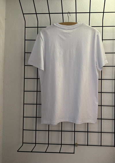 SHIRT.WEISS MIT BEERE